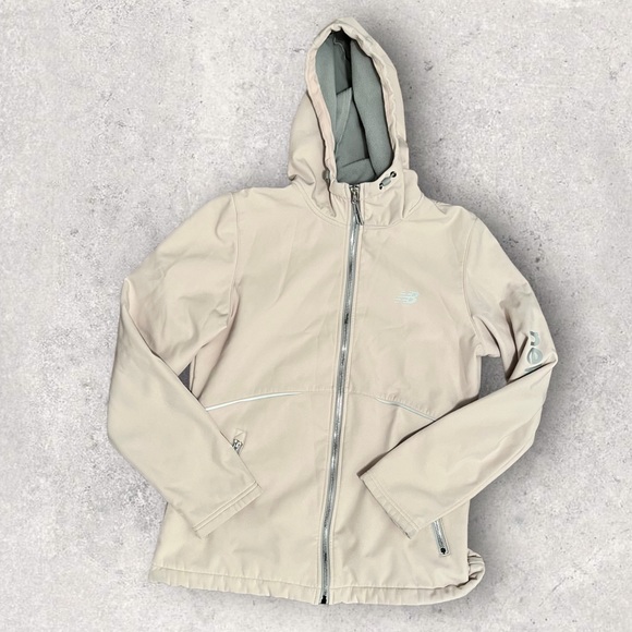 New Balance Jackets & Blazers - Women’s New Balance Fleece Lined Soft Pink Jacket